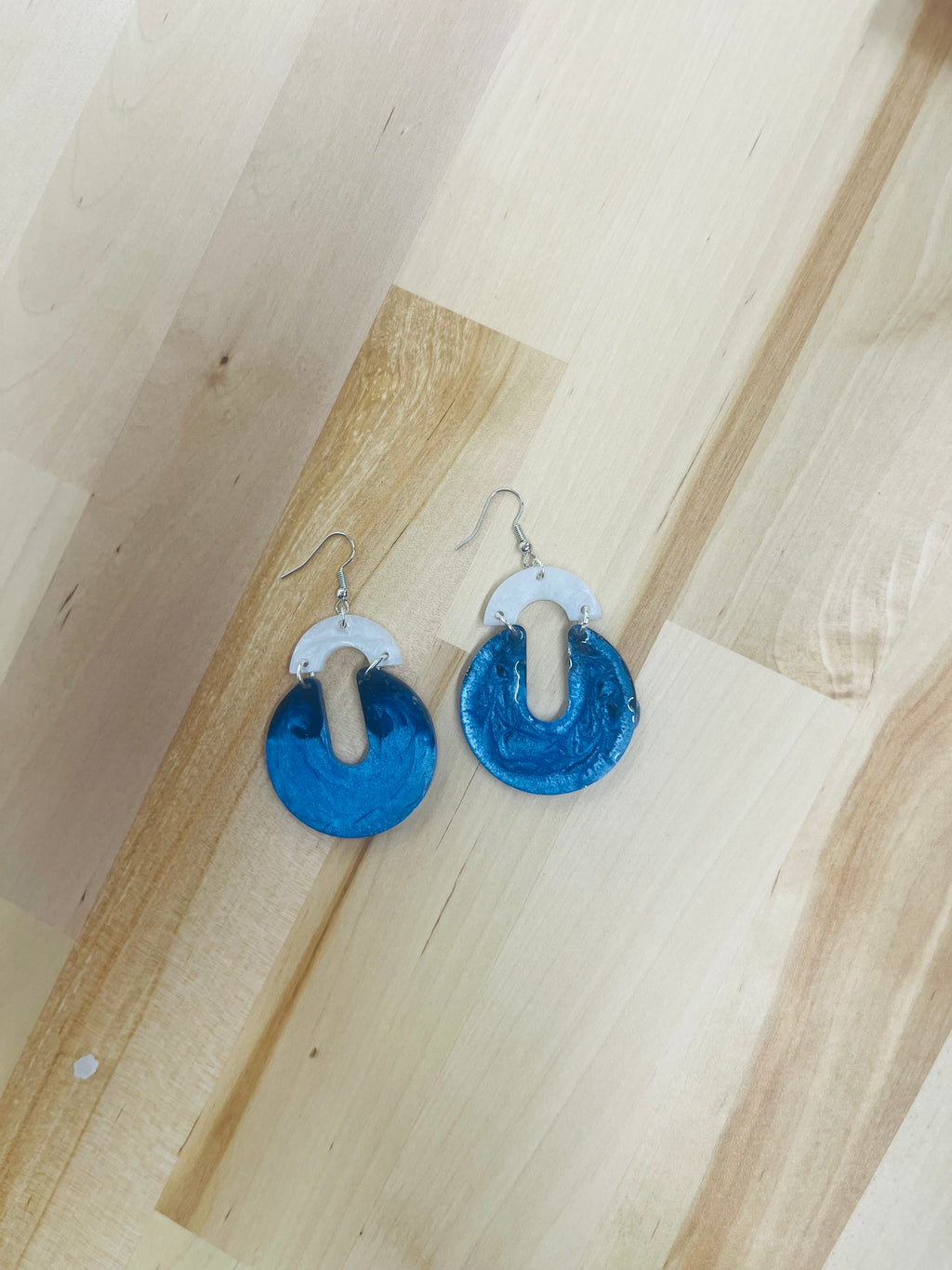 Celeste Earrings-Blue/White