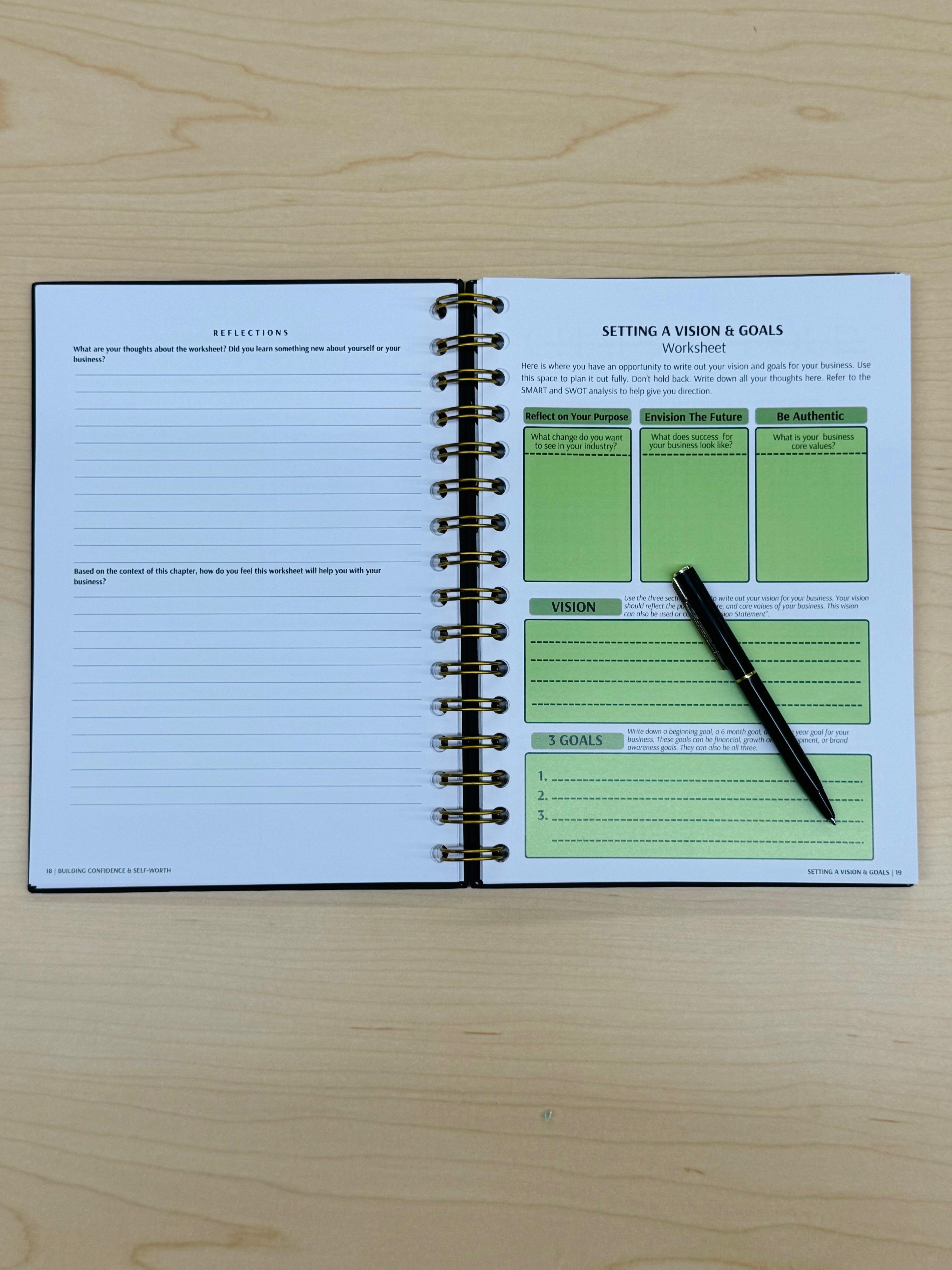 BUSINESS START UP PLANNER-BOOK